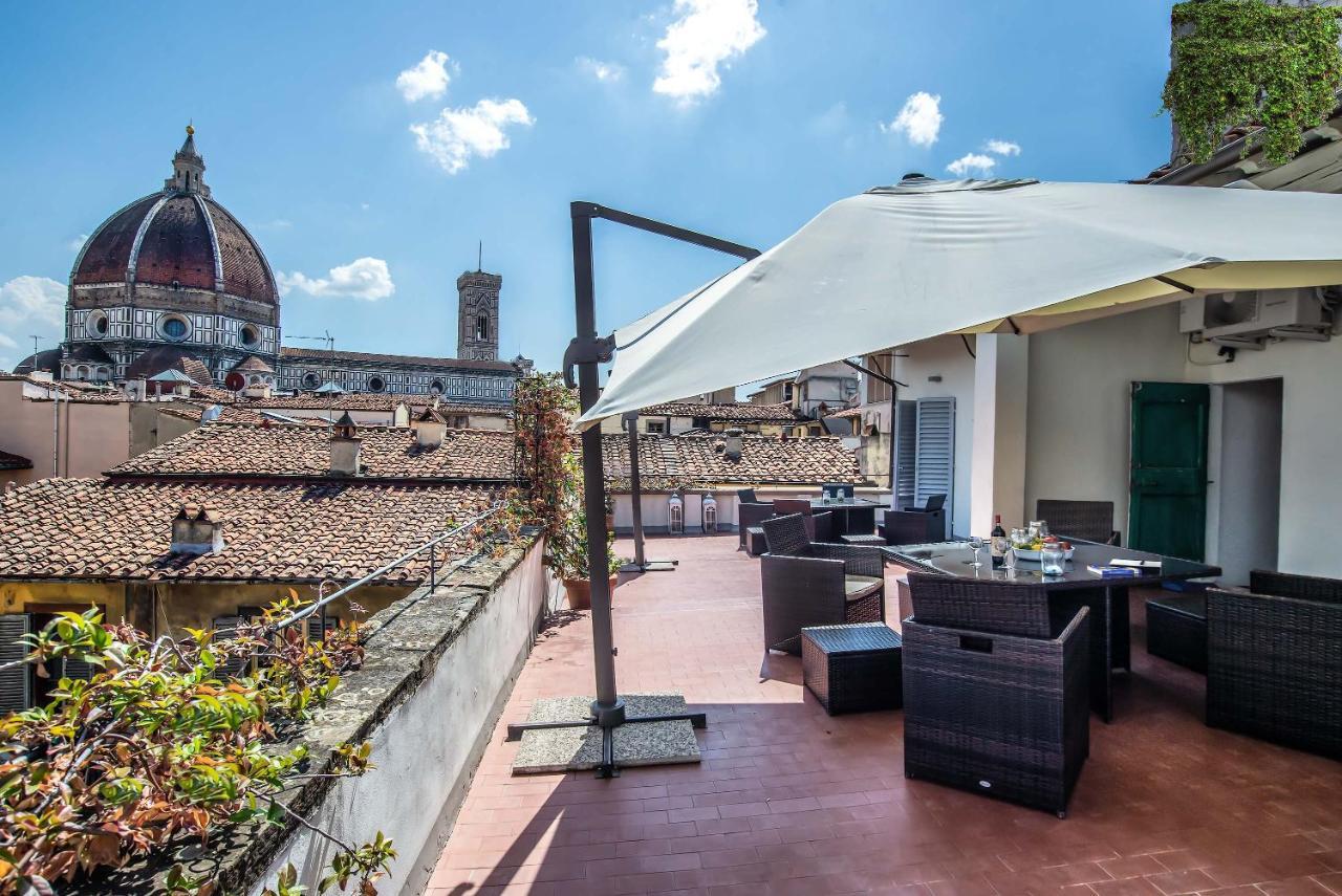 Апартаменты Penthouse With Big Terrace Duomo View Флоренция Экстерьер фото